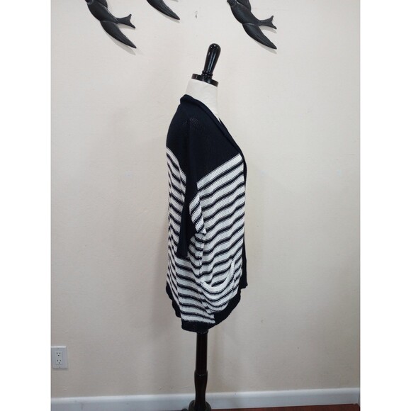 Velvet By Graham & Spencer Navy & White Striped Knit Oversize Cardigan Shrug - S - Picture 2 of 8